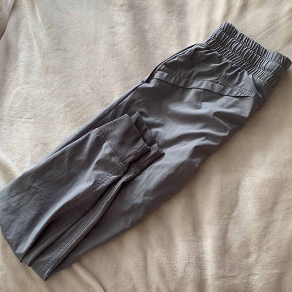 Gray athletic joggers - Picture 2 of 4